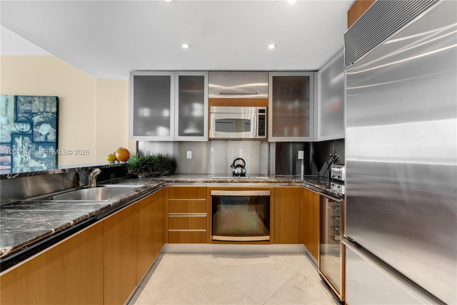 520 West Ave #1203 Miami Beach, FL 33139