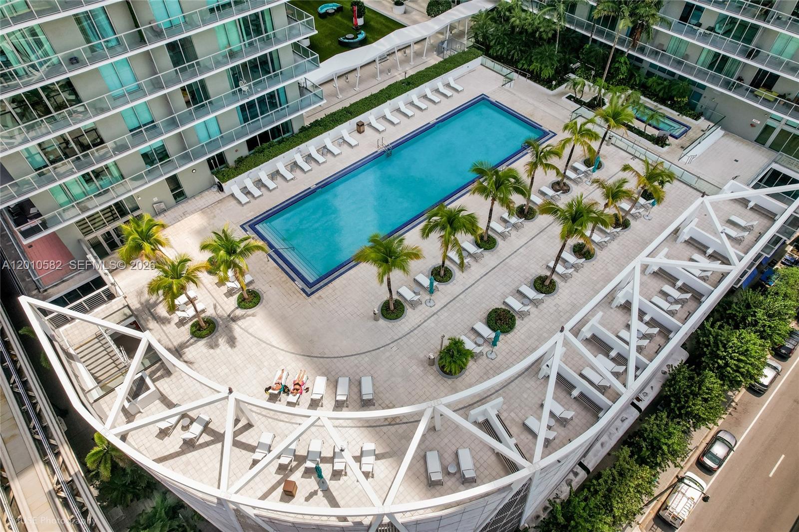 image Axis on Brickell South24