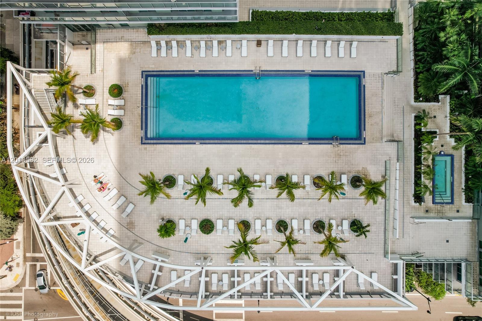 image Axis on Brickell South25
