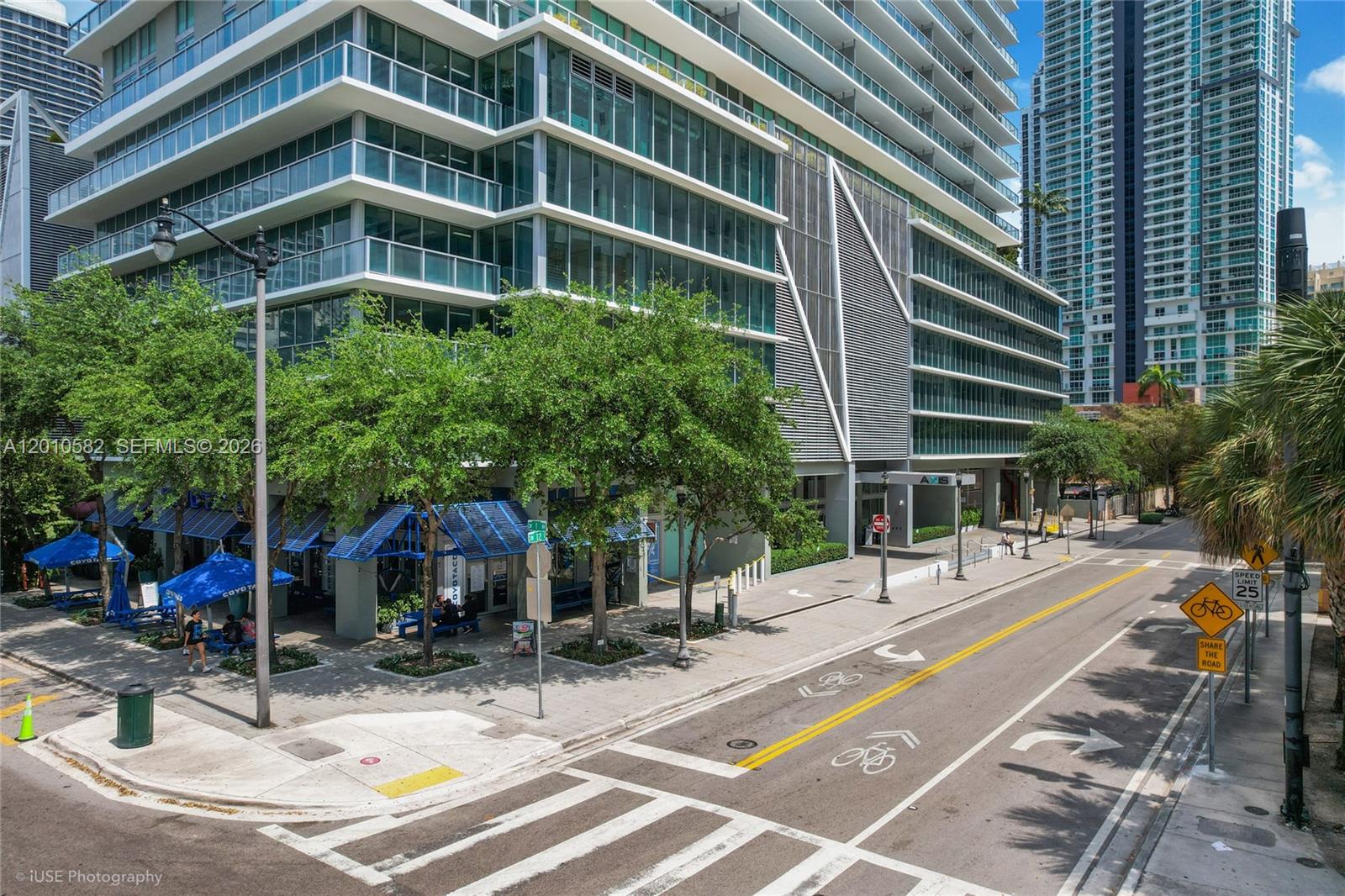 image Axis on Brickell South28