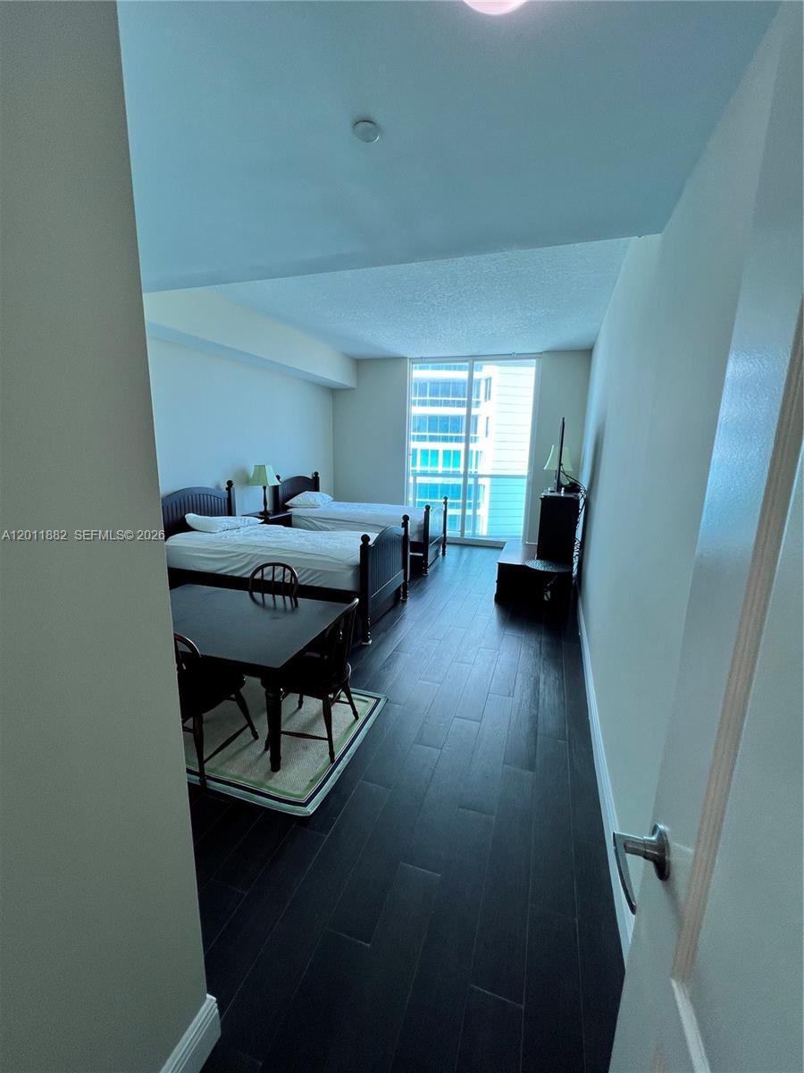 image Skyline on Brickell22