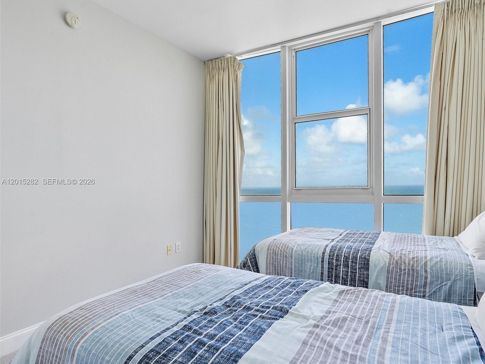 18201 Collins Ave #4009 Sunny Isles Beach, FL 33160