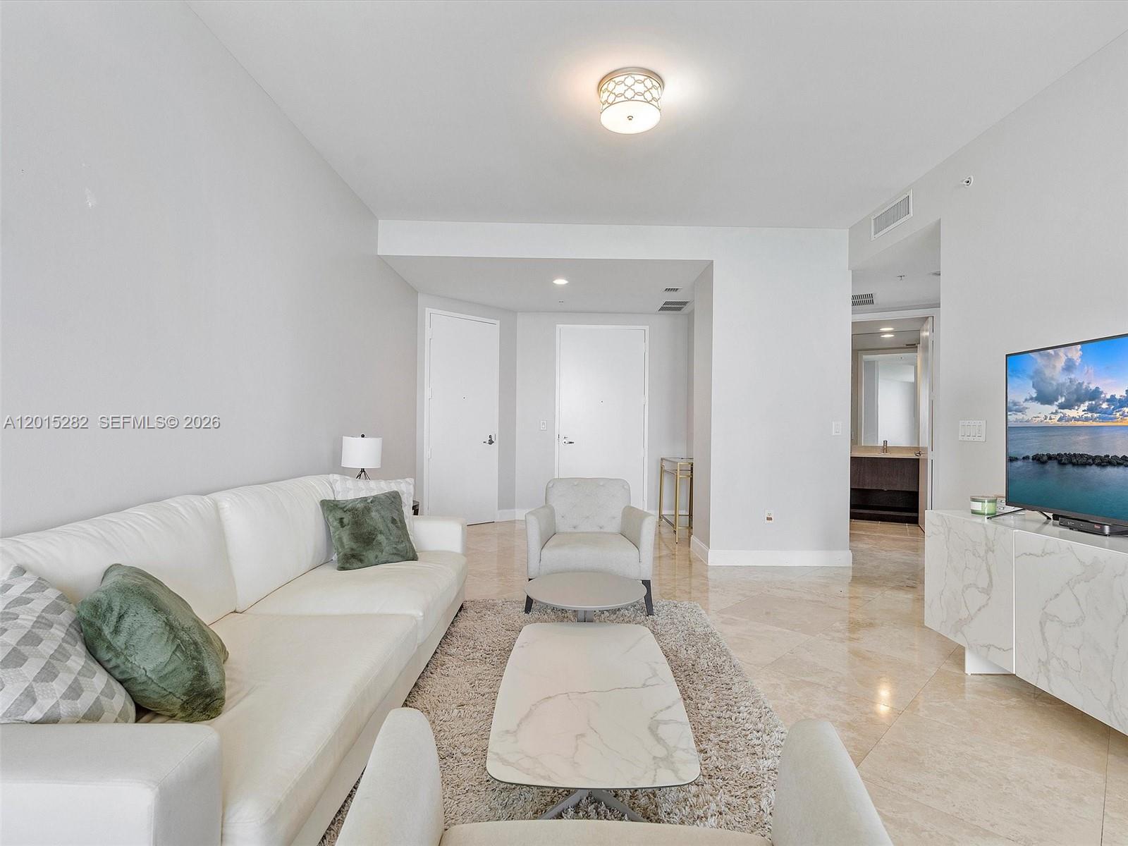 18201 Collins Ave #4009 Sunny Isles Beach, FL 33160