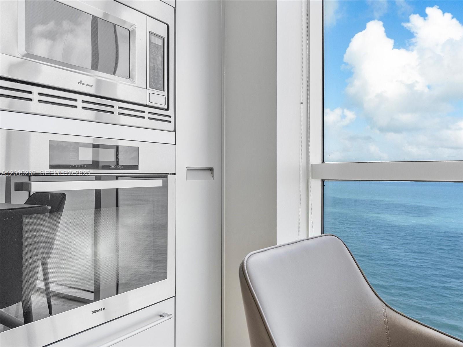 18201 Collins Ave #4009 Sunny Isles Beach, FL 33160