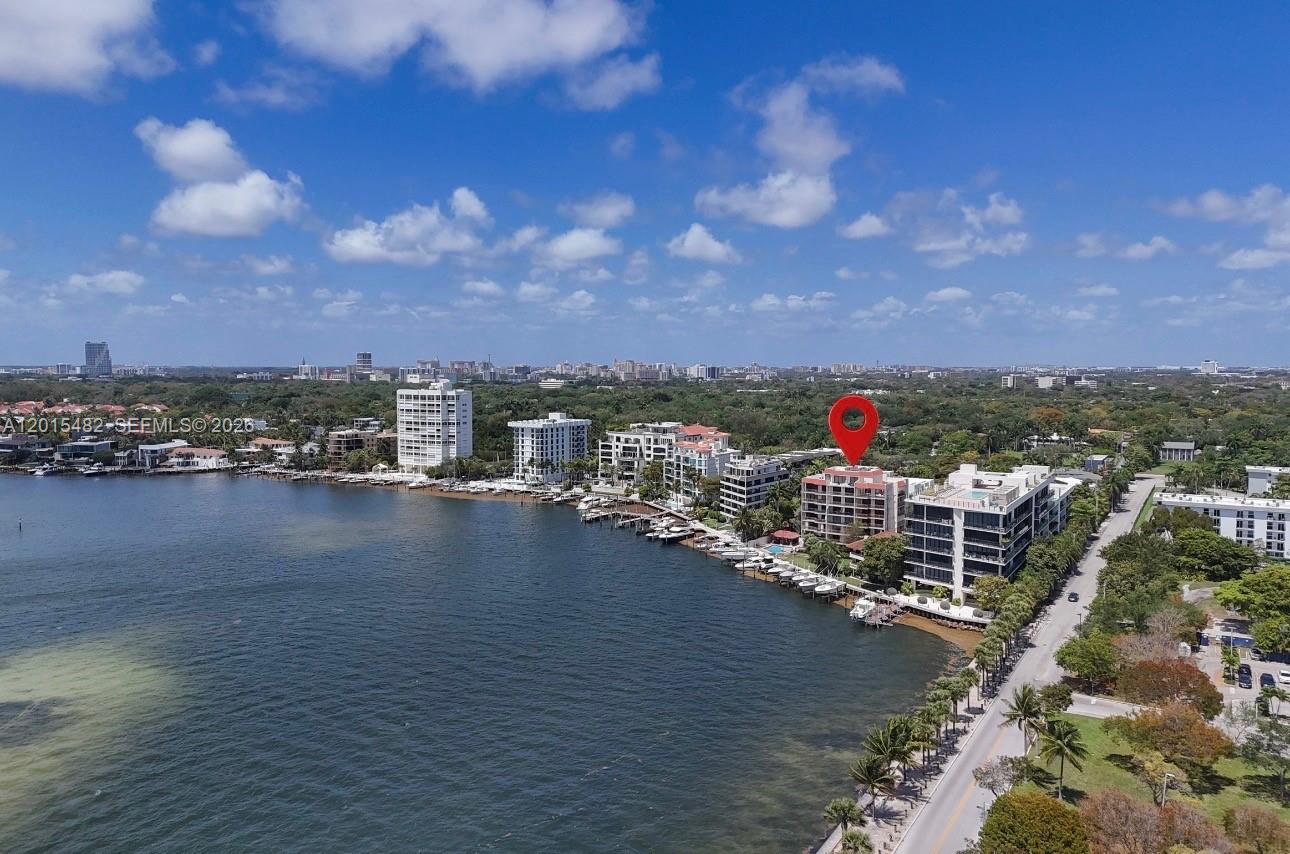 1632 S Bayshore Ct #202 Miami, FL 33133