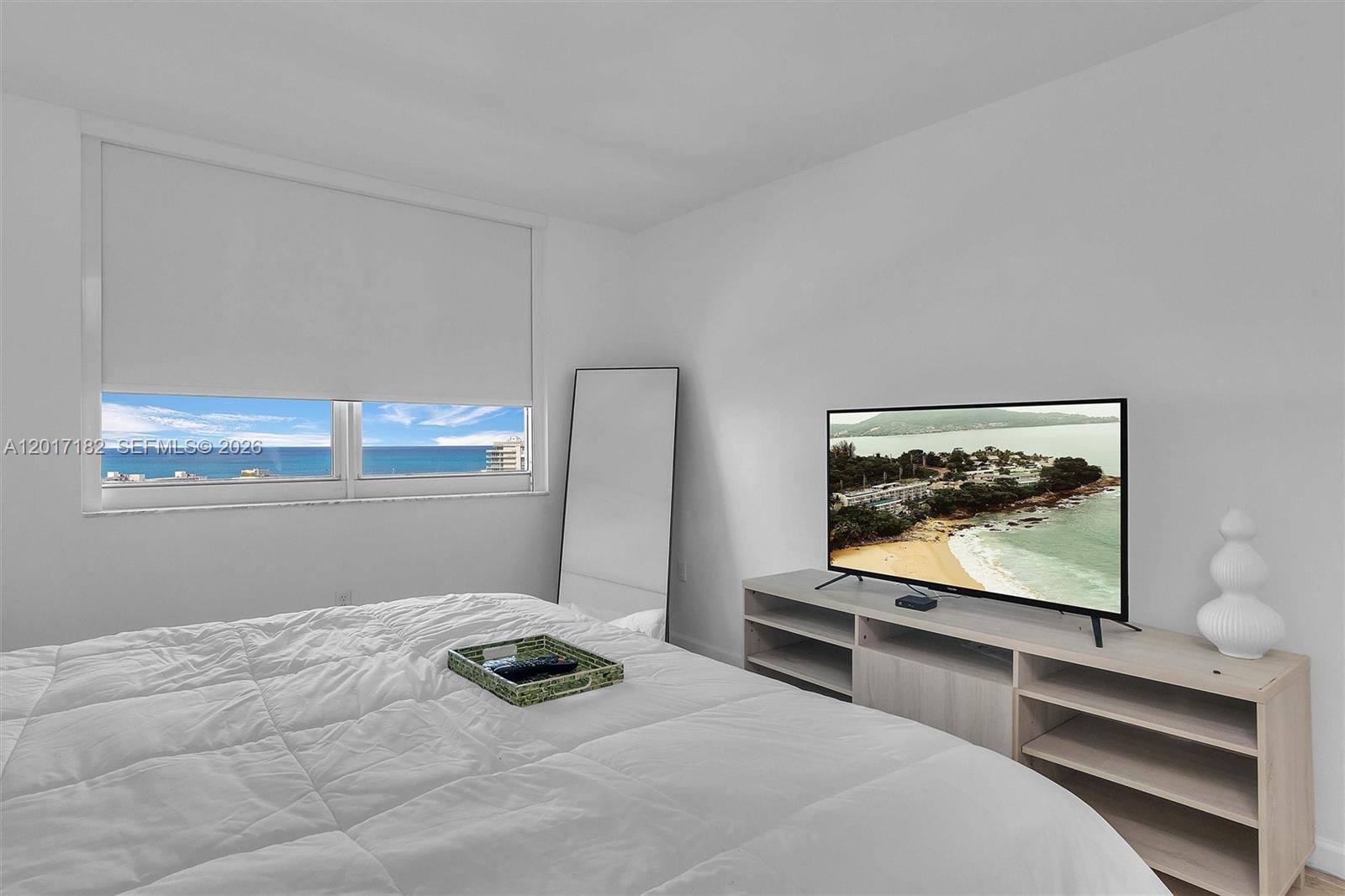90 Alton Rd #2303 Miami Beach, FL 33139