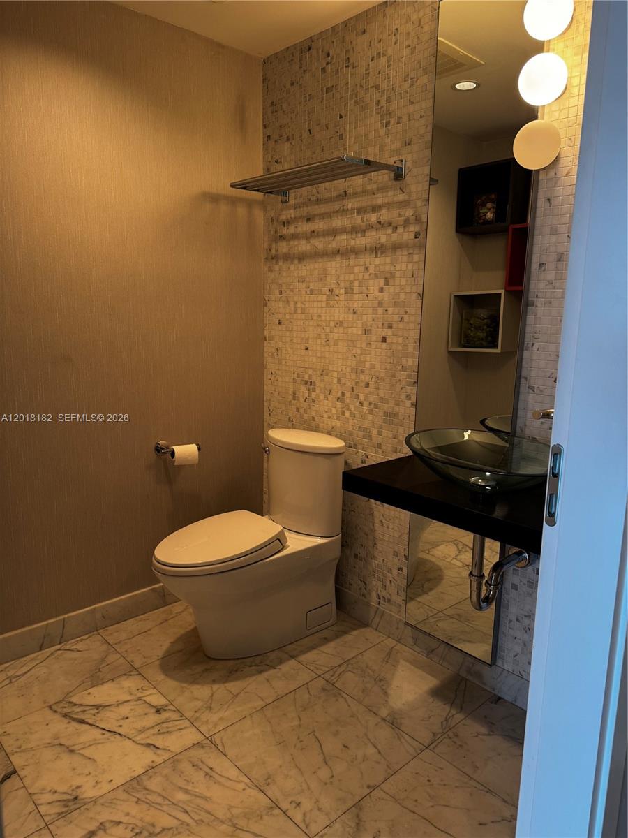 image Epic Residences11
