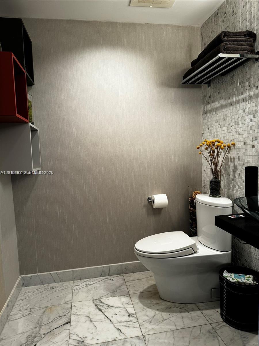 image Epic Residences4