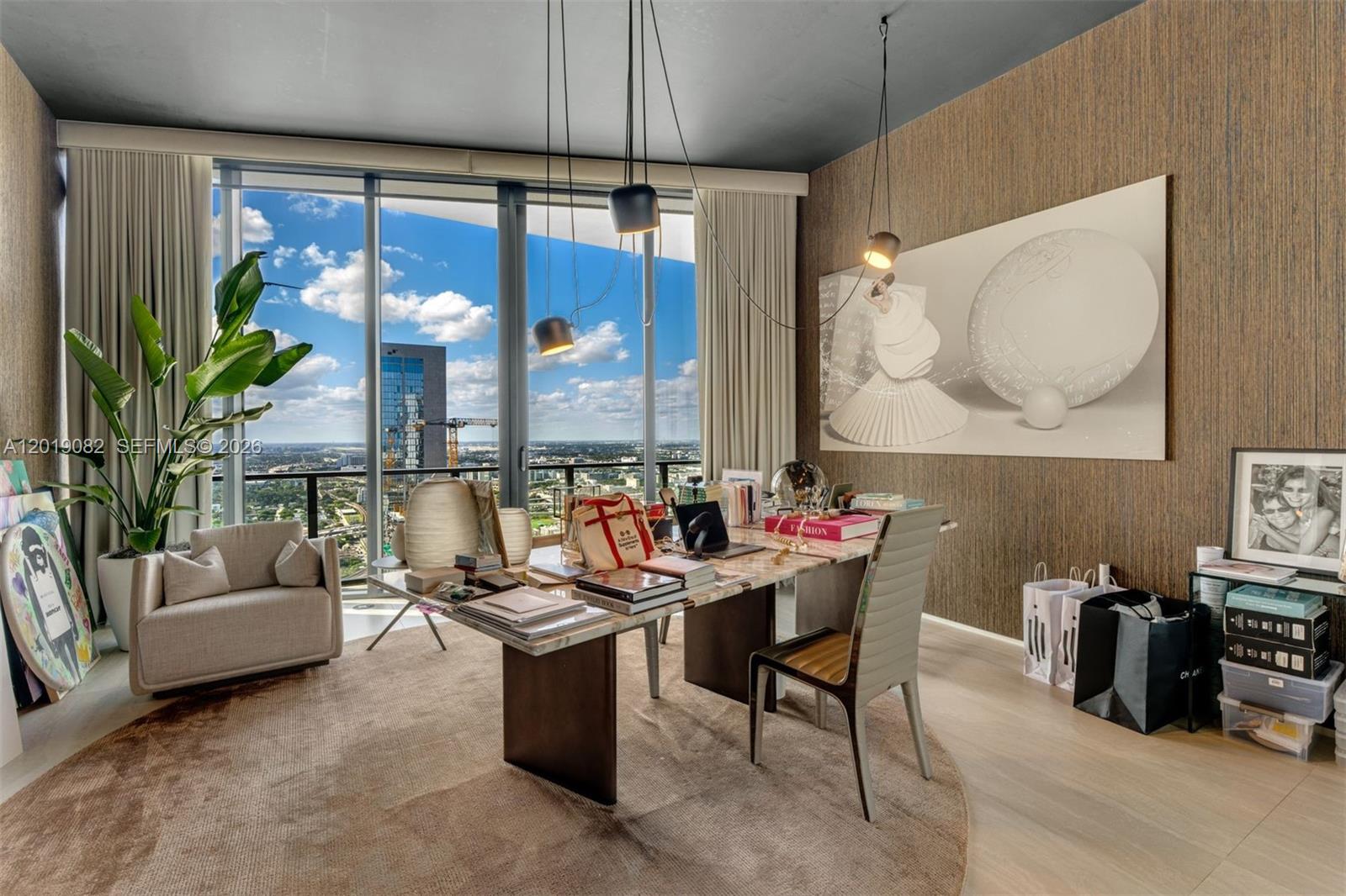 1000 Biscayne Blvd #5101 Miami, FL 33132