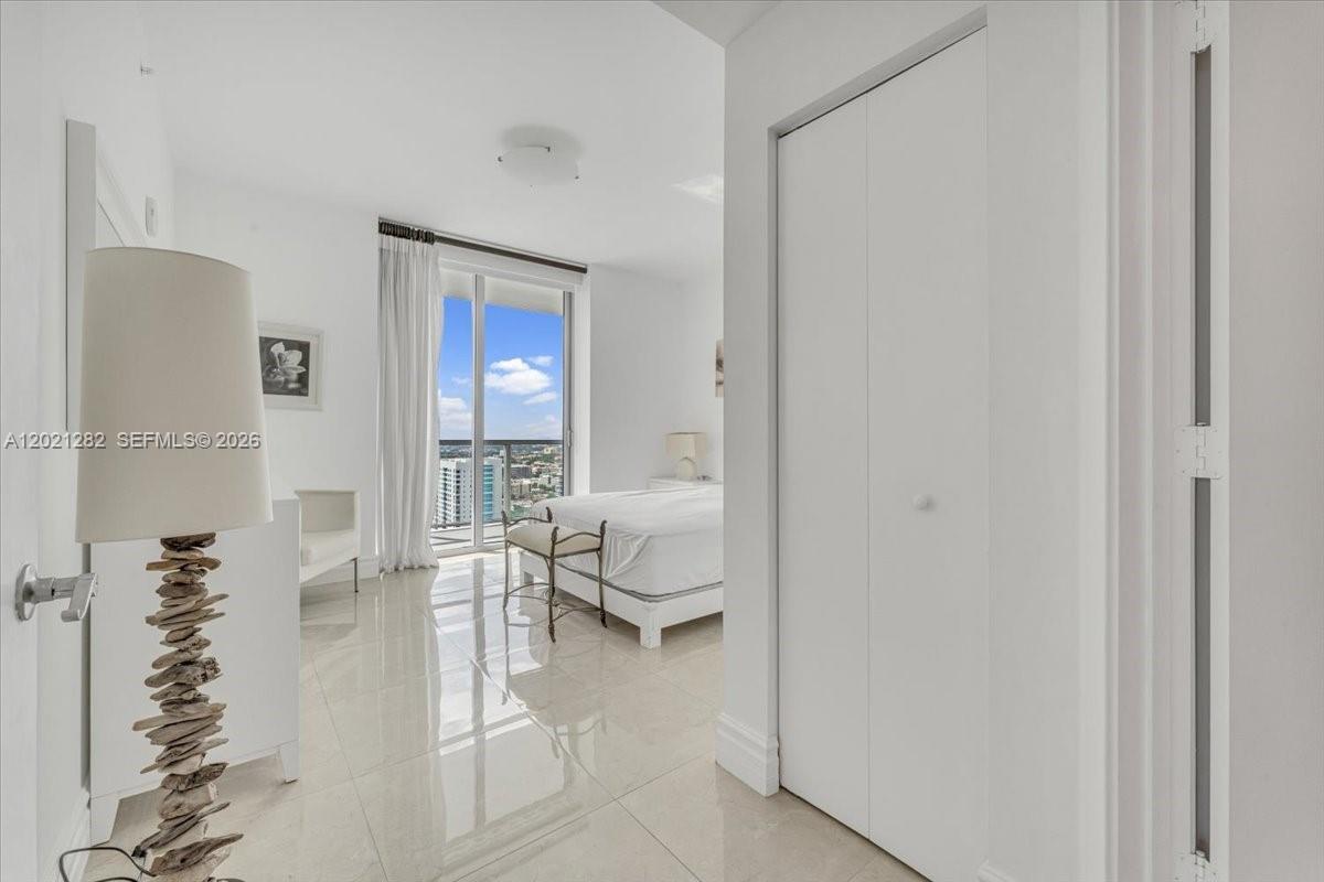 image Axis on Brickell South10