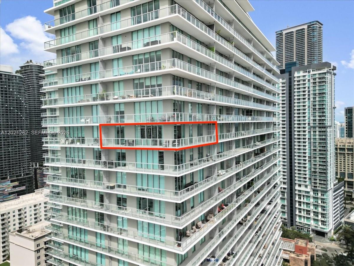image Axis on Brickell South22