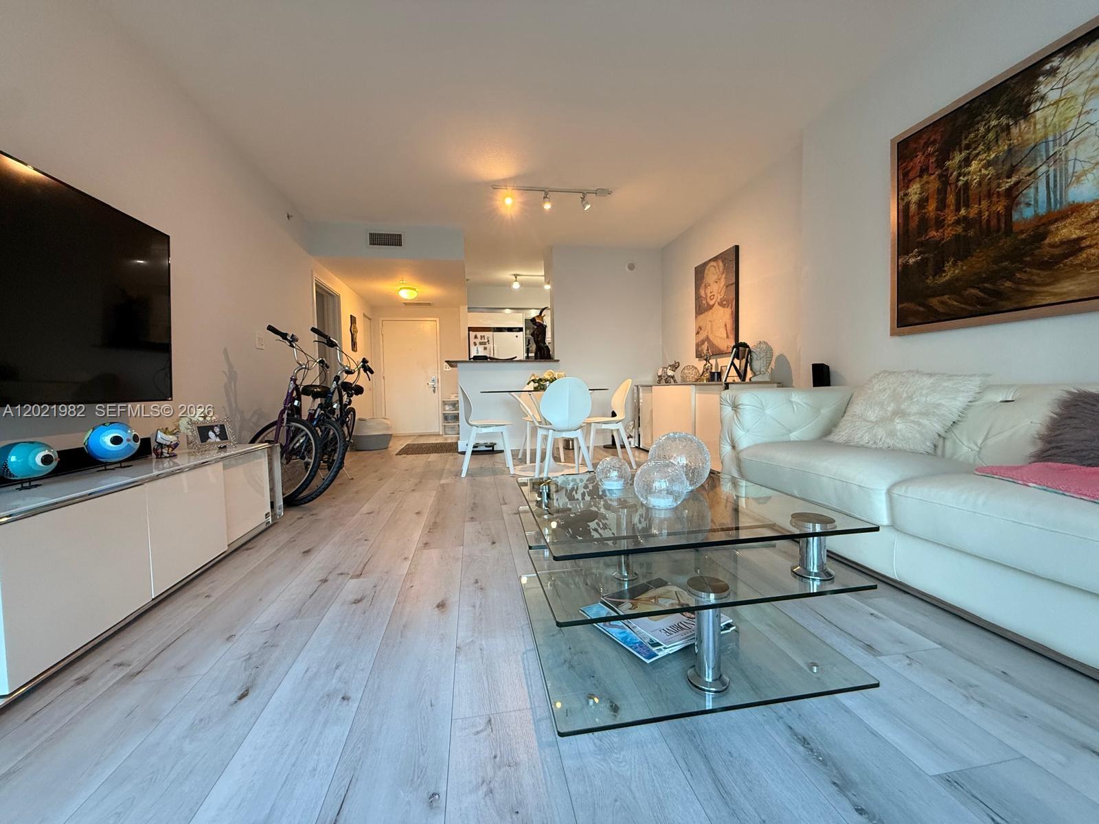 image One Miami West9