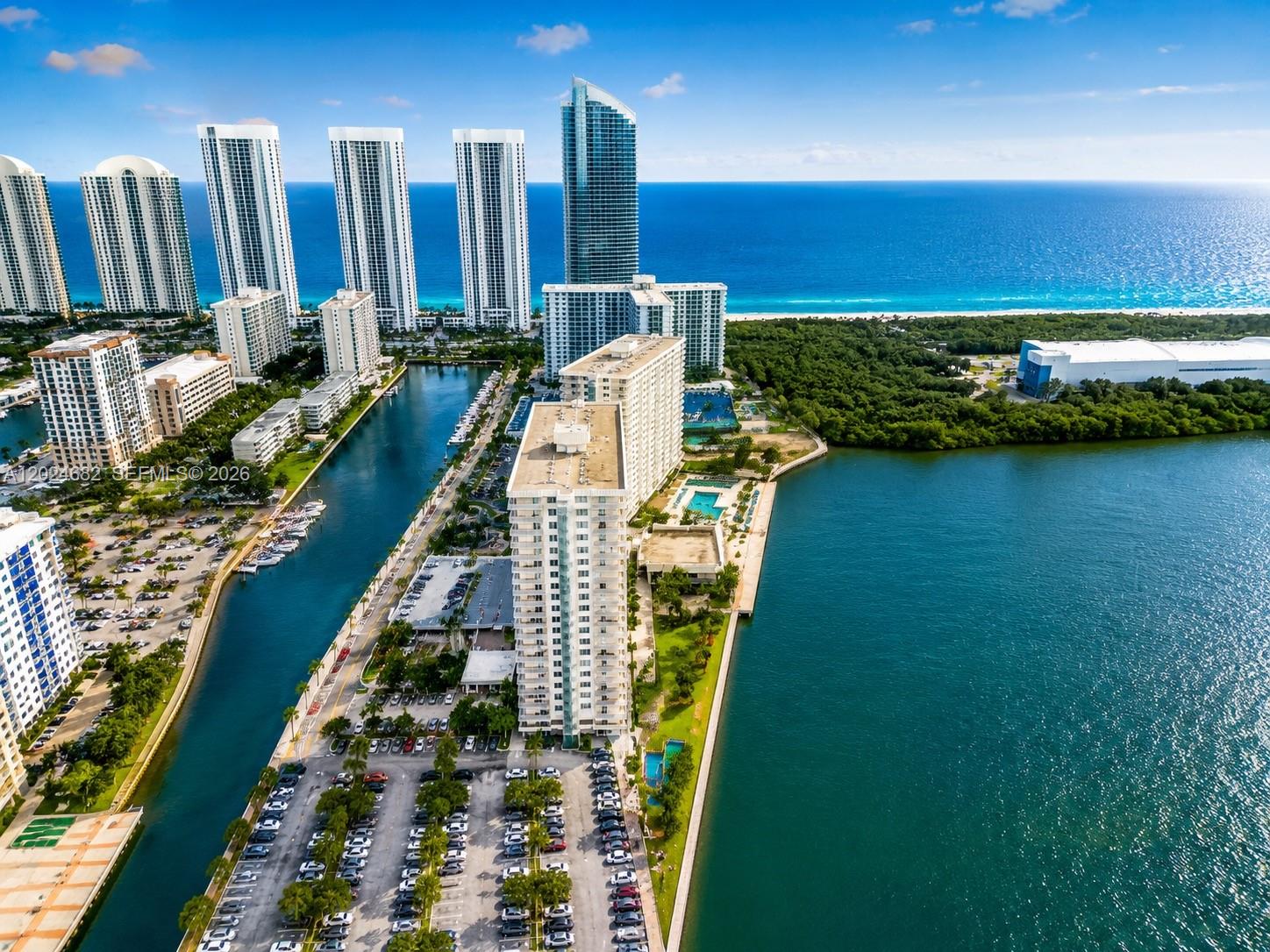 300 Bayview Dr #807 Sunny Isles Beach, FL 33160