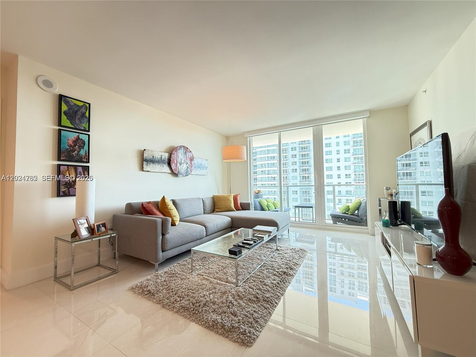 image The Mark on Brickell4