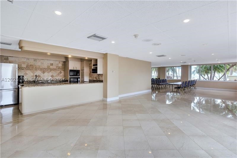 111 N Pompano Bch Blvd #909 Pompano Beach, FL 33062