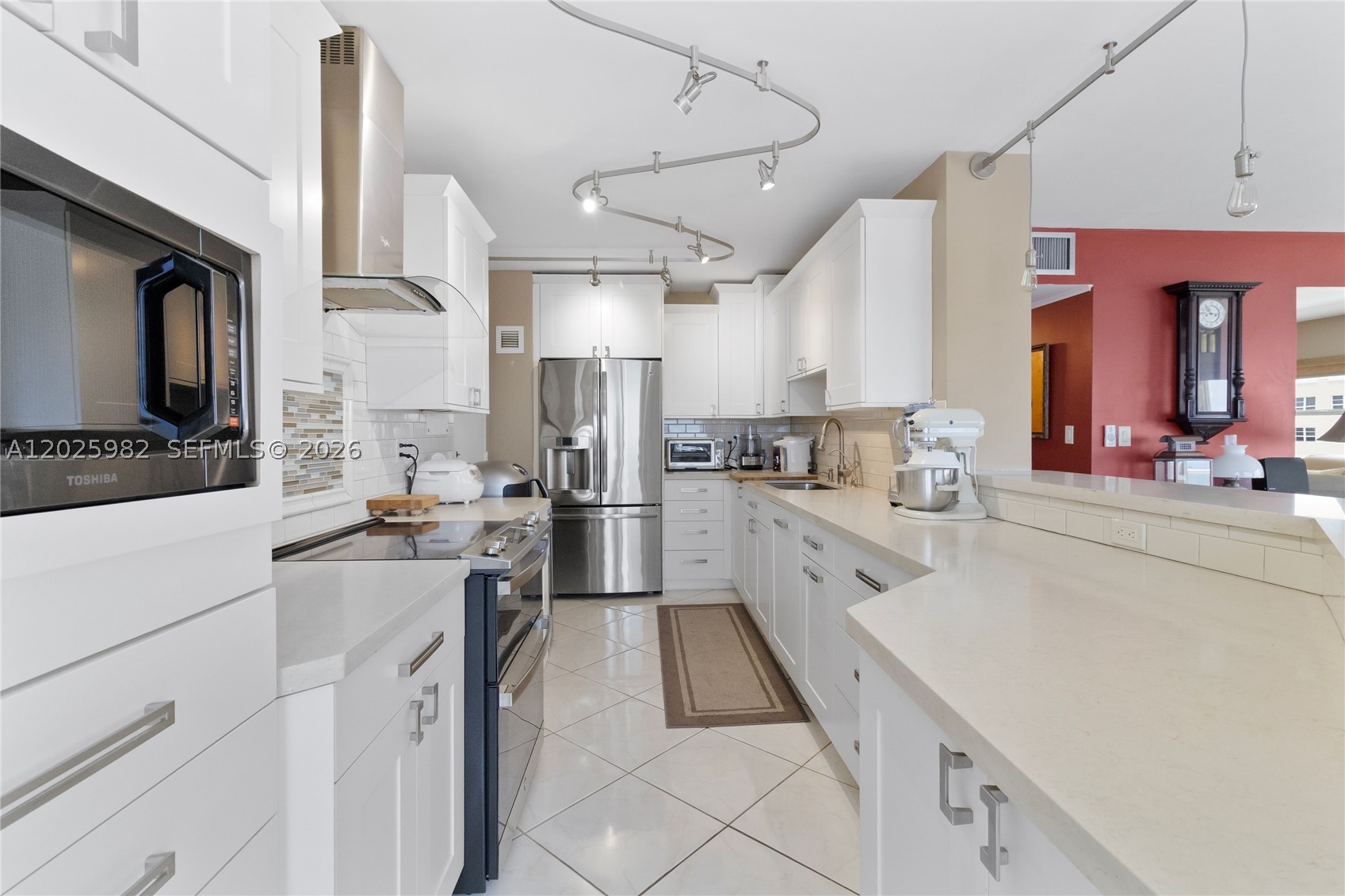 111 N Pompano Bch Blvd #909 Pompano Beach, FL 33062