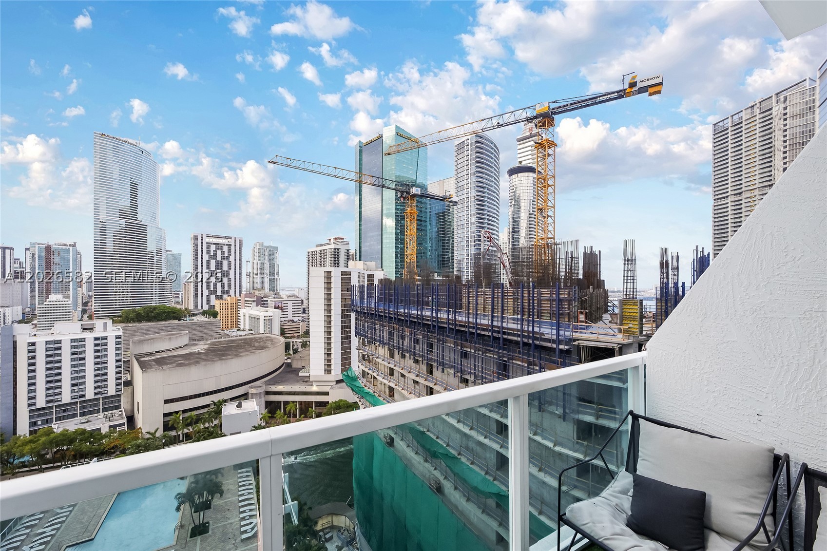 image Brickell on the River South17