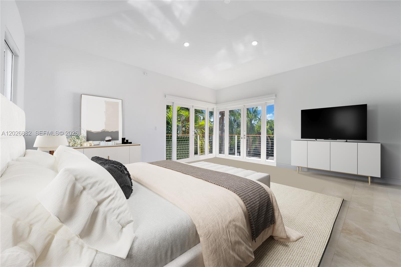 7155 E Lago Dr Coral Gables, FL 33143