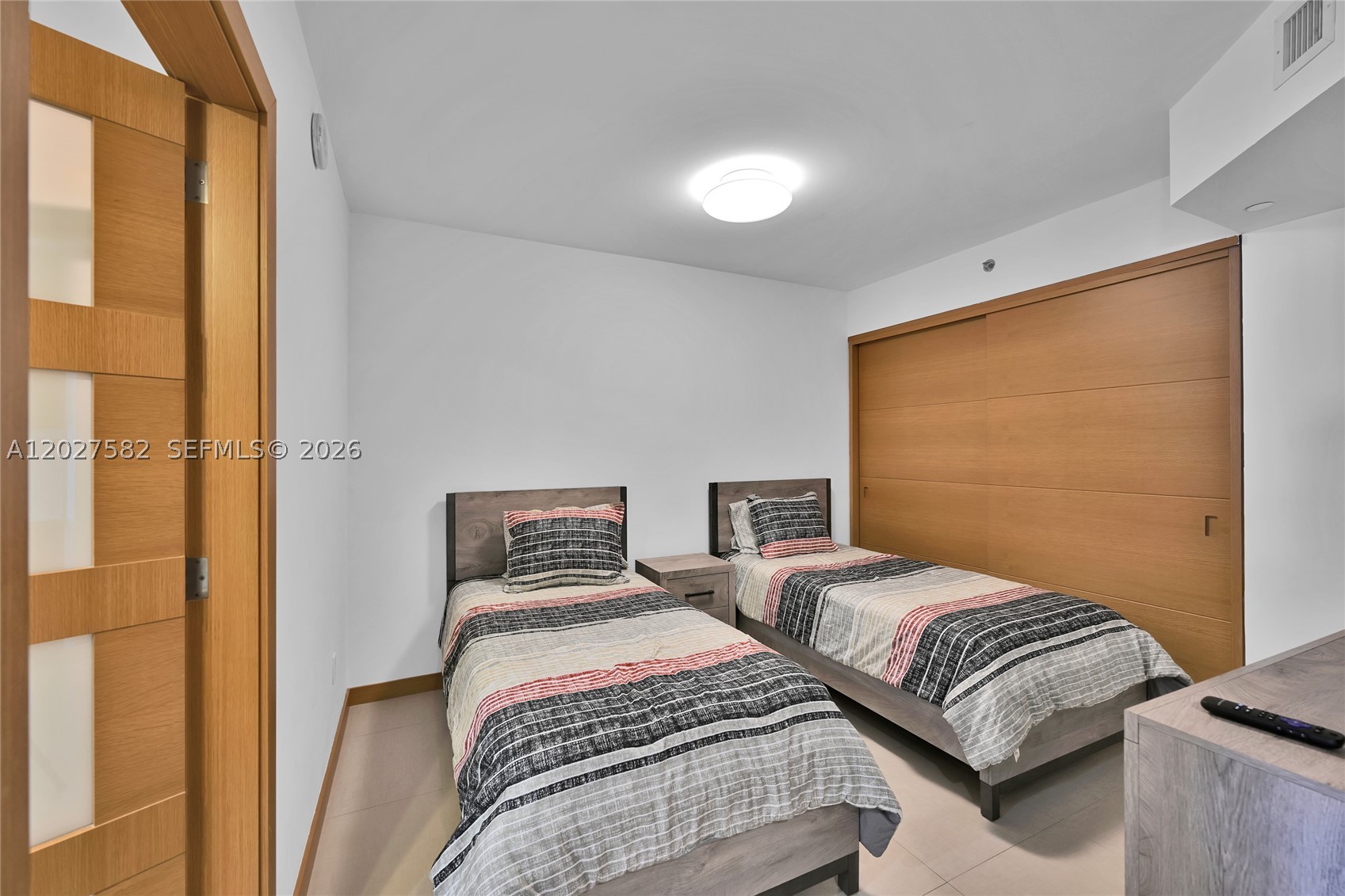 image Beach Club 222