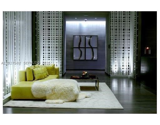 image Beach Club 227