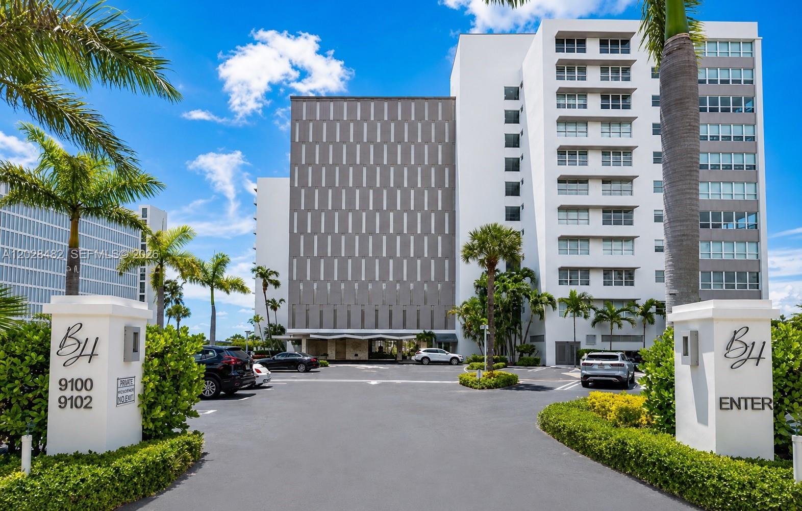 9102 W Bay Hbr Dr #3-C Bay Harbor Islands, FL 33154