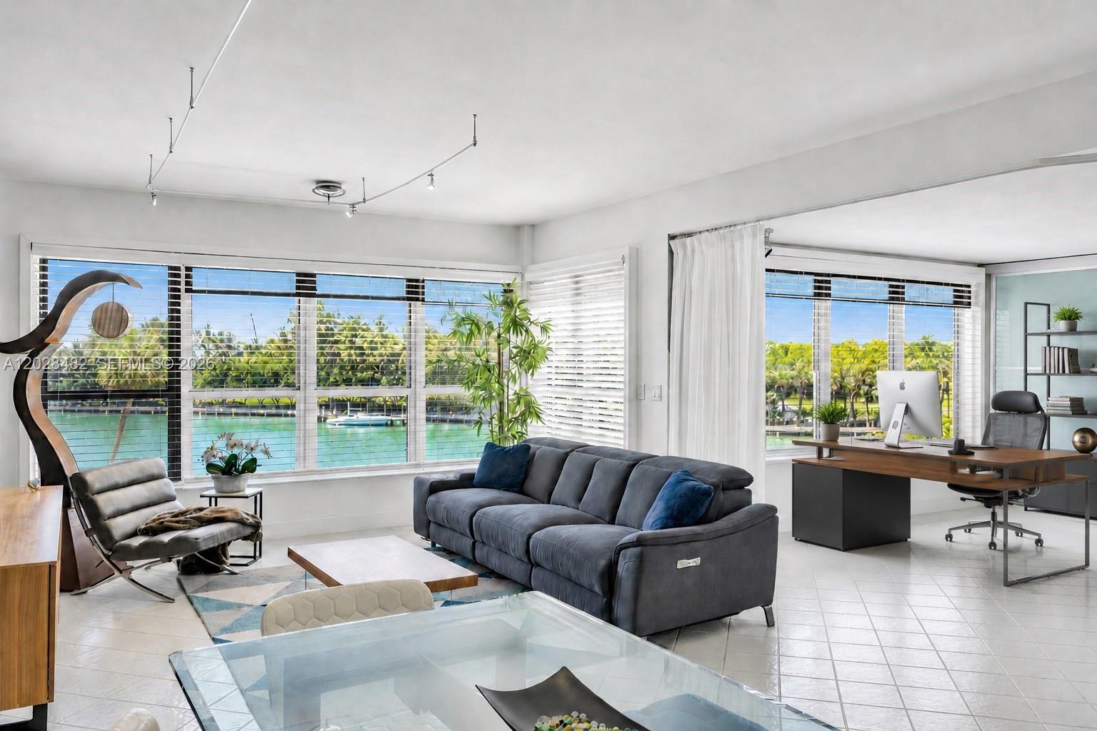 9102 W Bay Hbr Dr #3-C Bay Harbor Islands, FL 33154