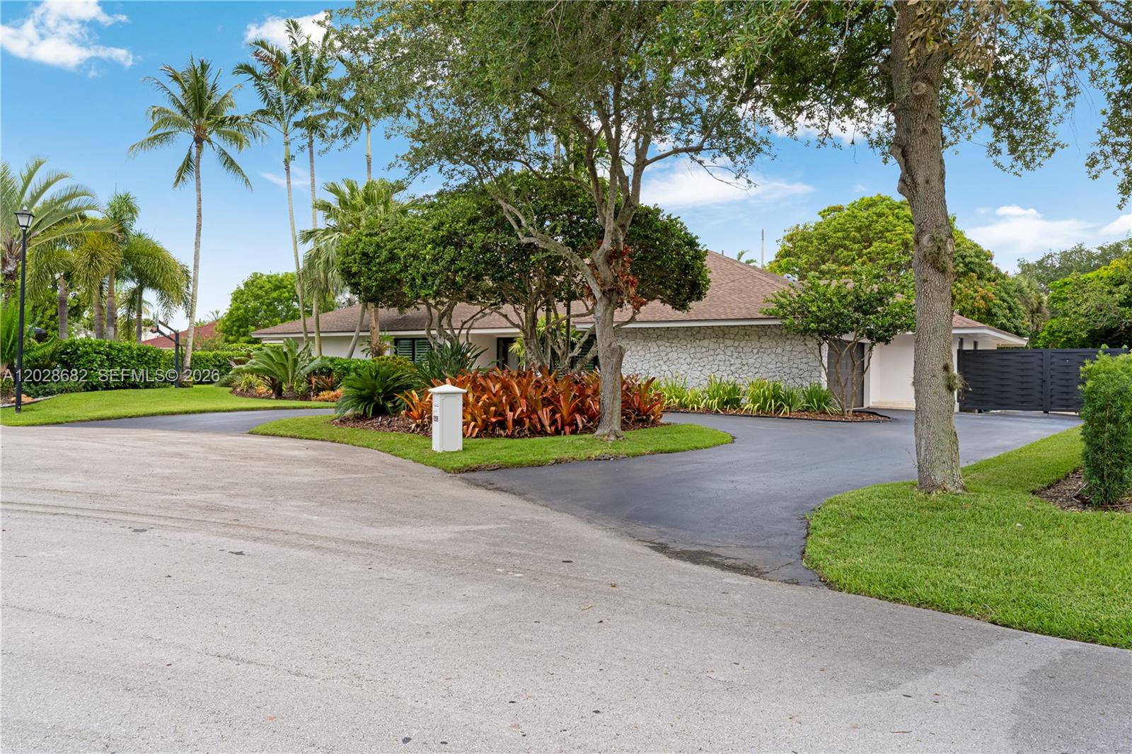 12926 SW 104th Pl Miami, FL 33176