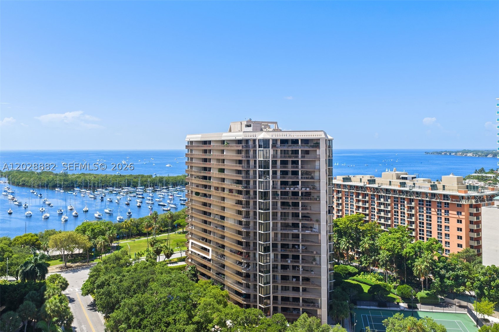 image Yacht Harbour14