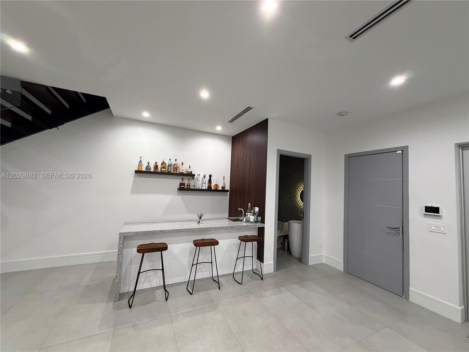 3073 Carter St Miami, FL 33133