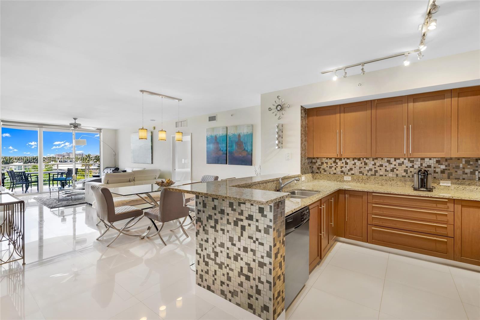 2821 N Ocean Blvd #508S Fort Lauderdale, FL 33308