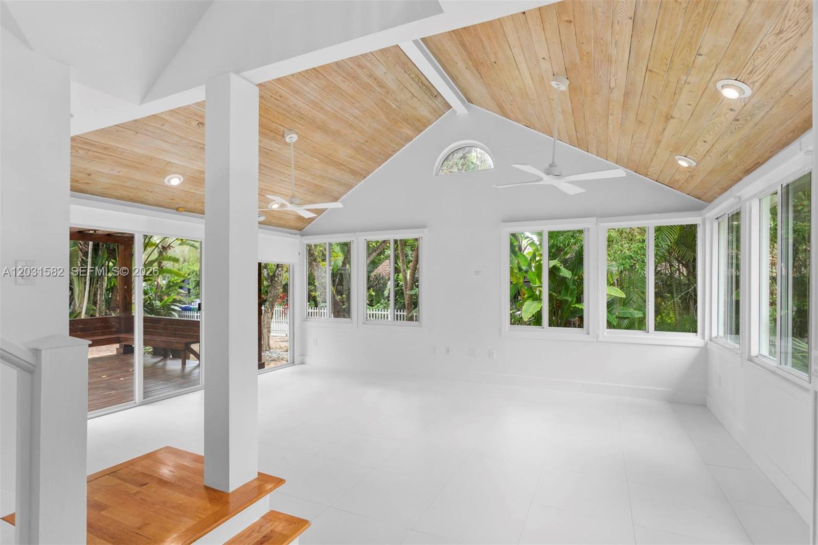 3945 Loquat Miami, FL 33133
