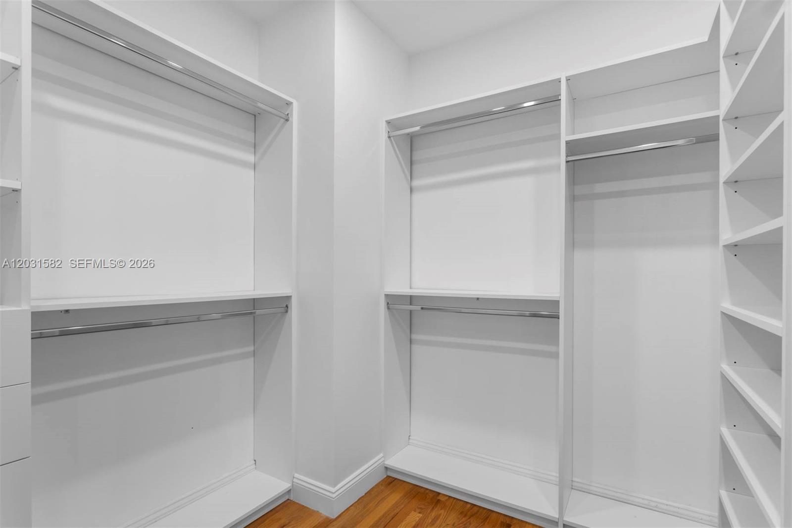 3945 Loquat Miami, FL 33133
