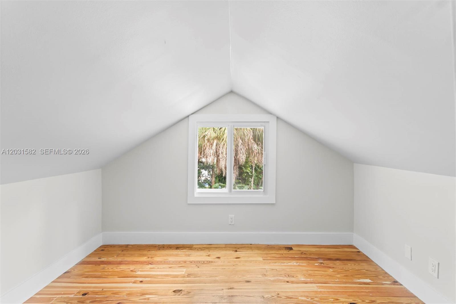 3945 Loquat Miami, FL 33133