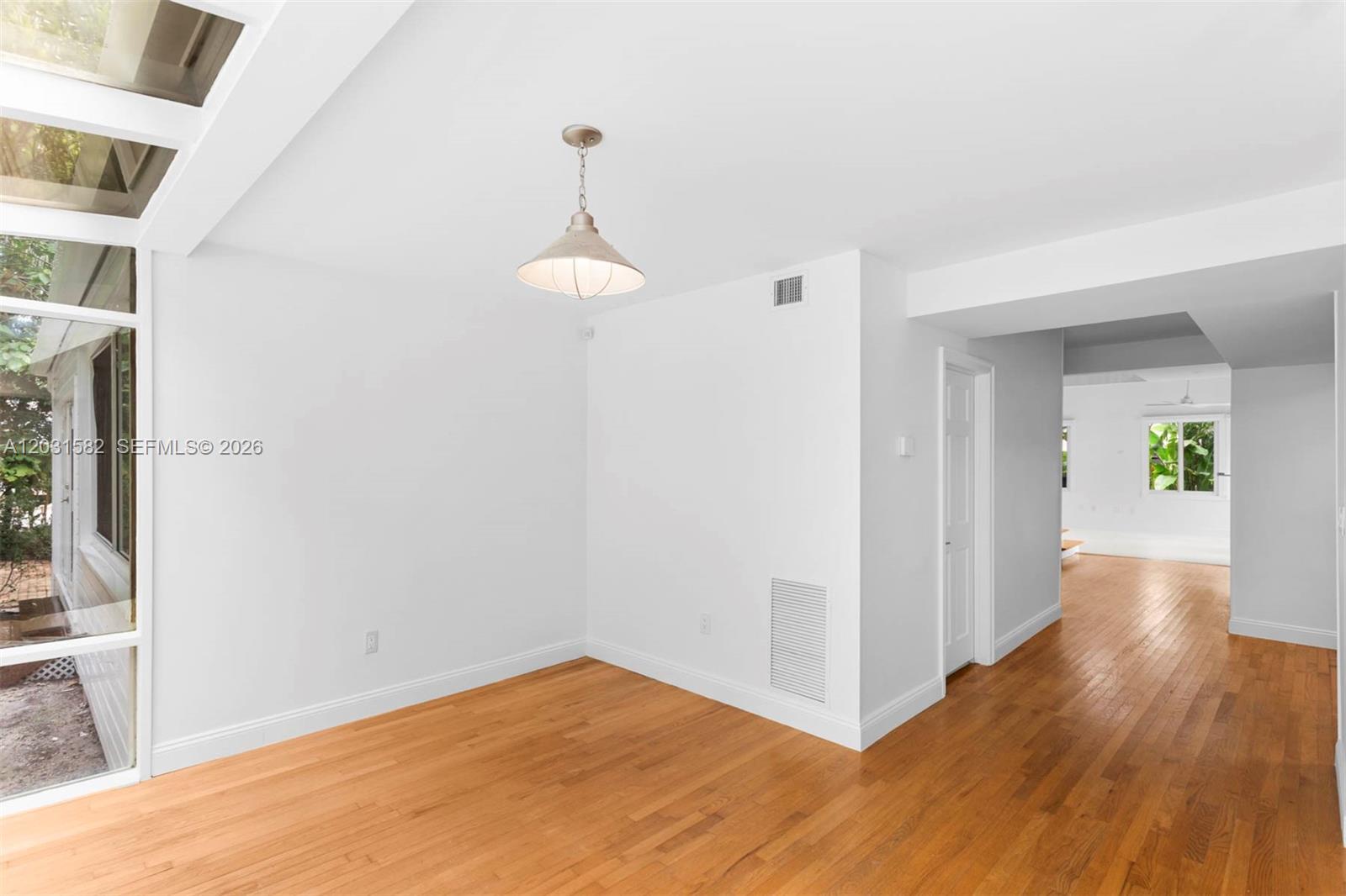 3945 Loquat Miami, FL 33133