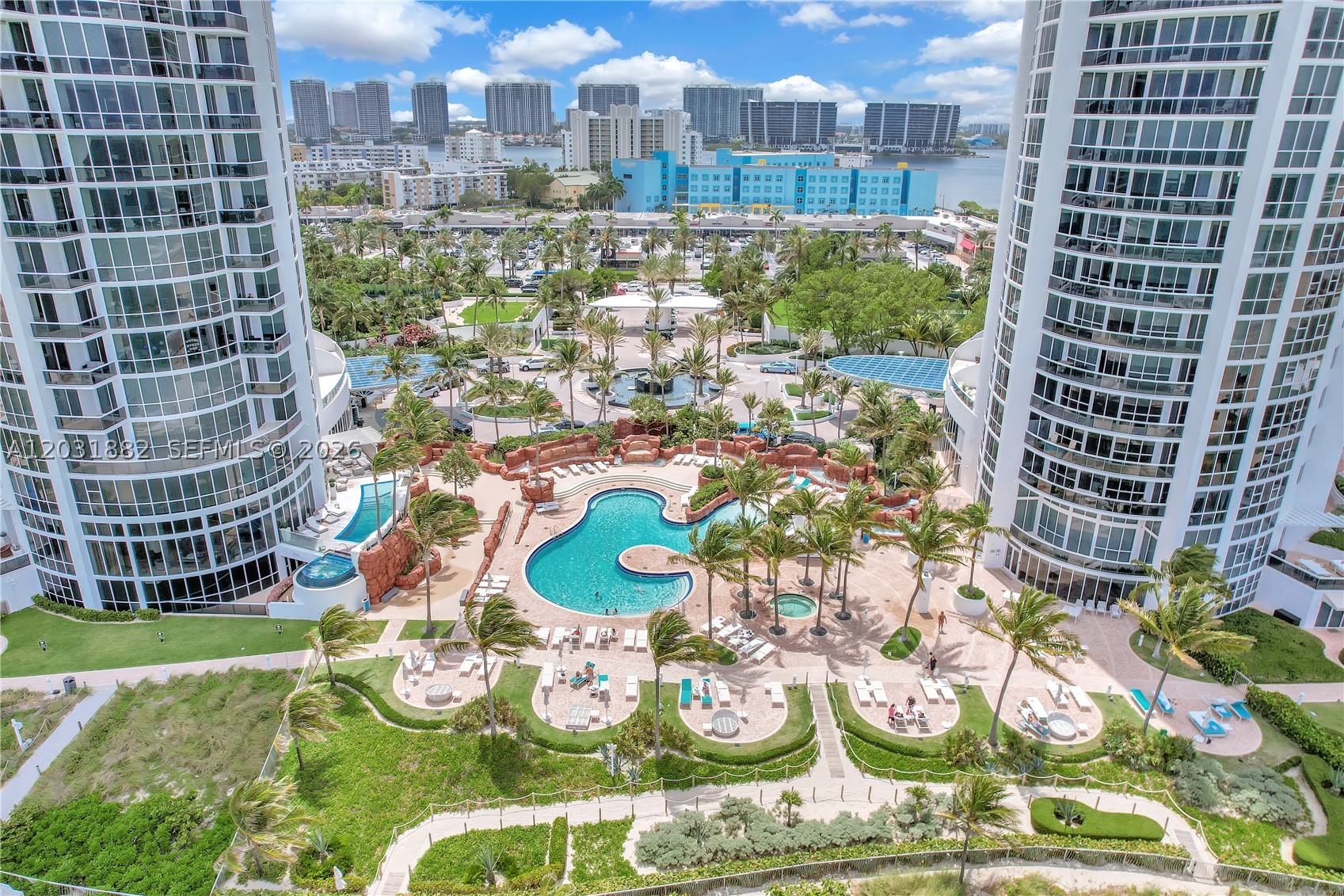 image Trump Royale26