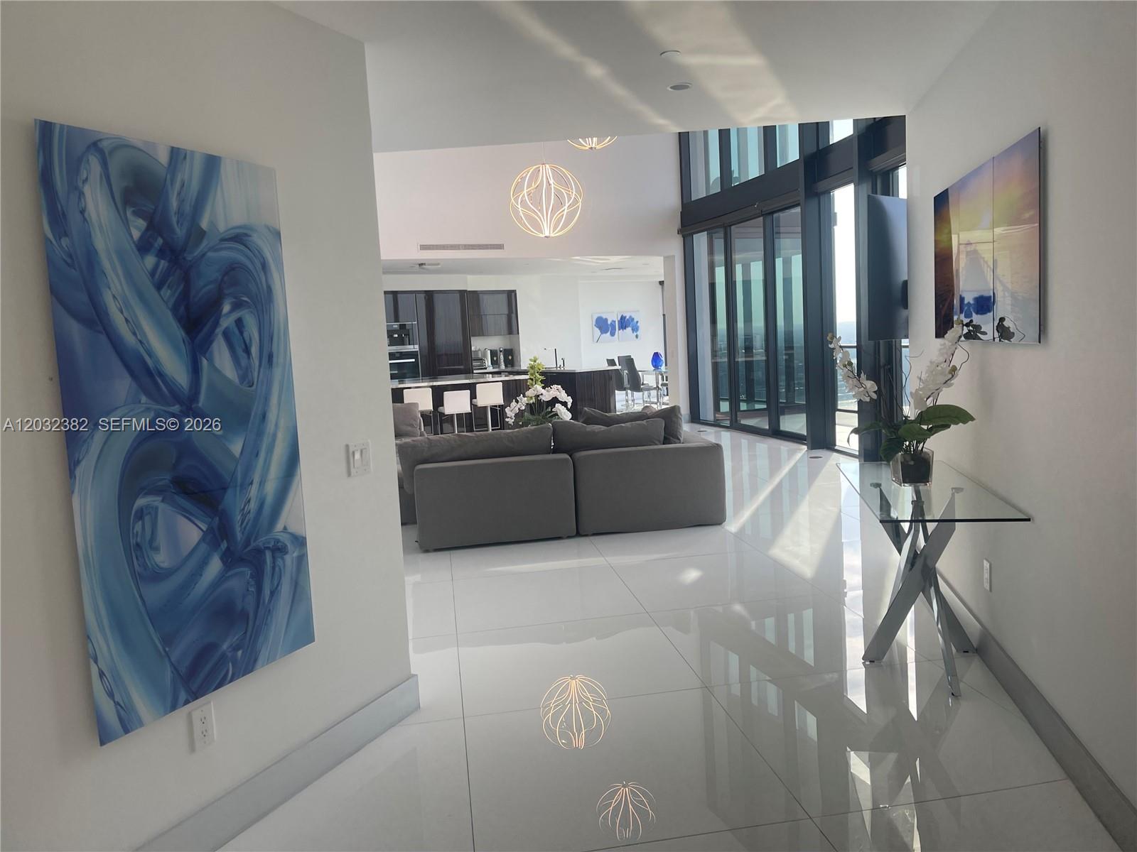 18555 Collins #4804 Sunny Isles Beach, FL 33160