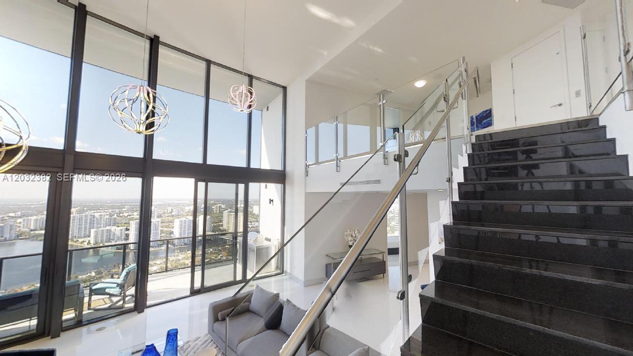 18555 Collins #4804 Sunny Isles Beach, FL 33160