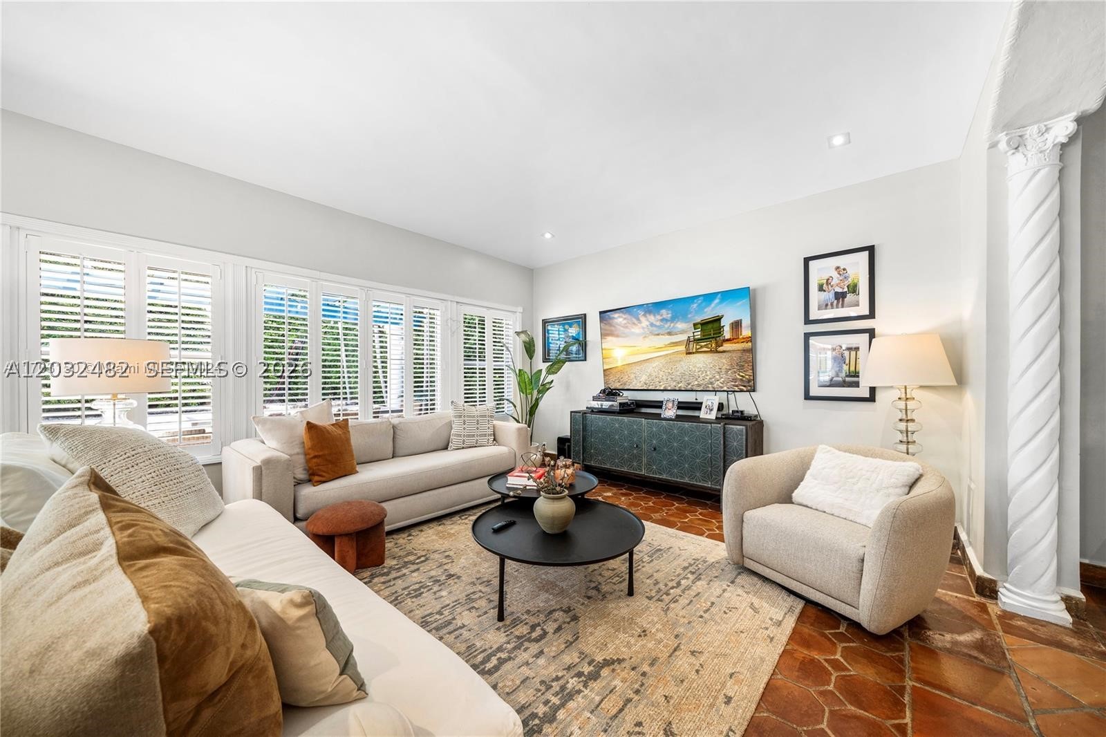 5621 Alton Rd Miami Beach, FL 33140