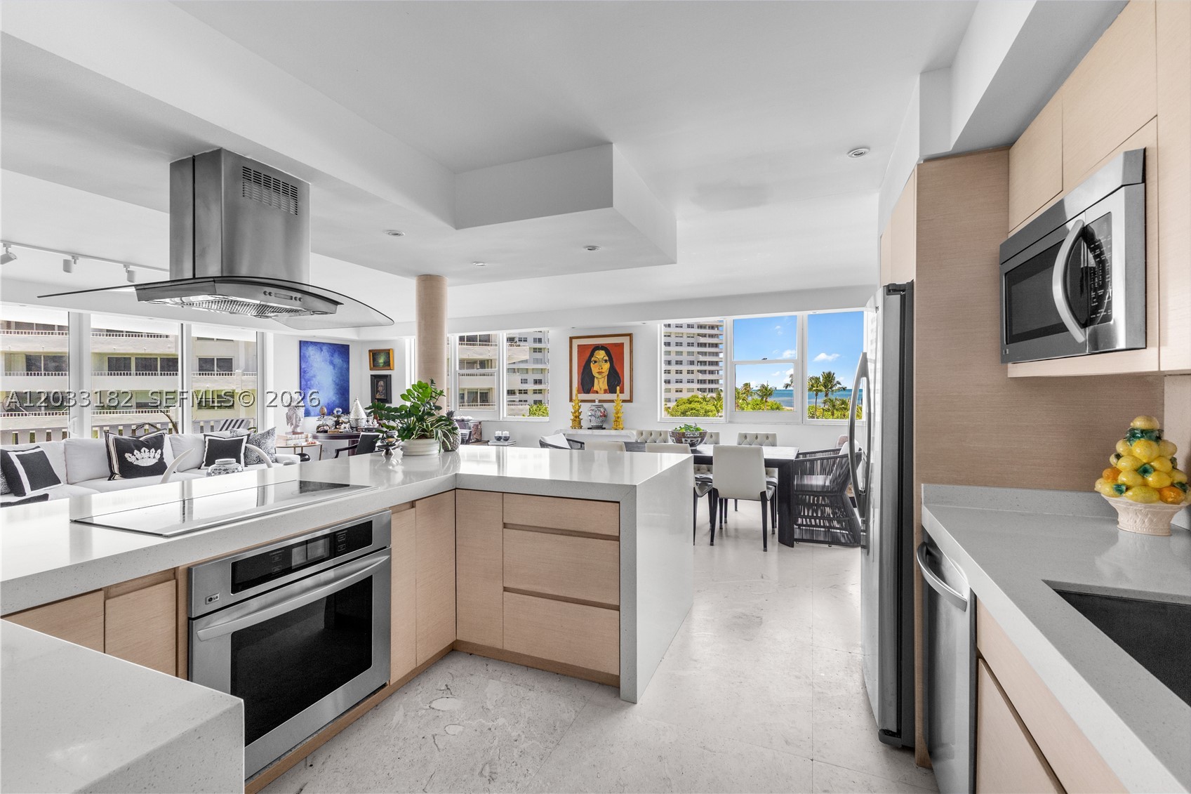 200 Ocean Ln Dr #409 Key Biscayne, FL 33149