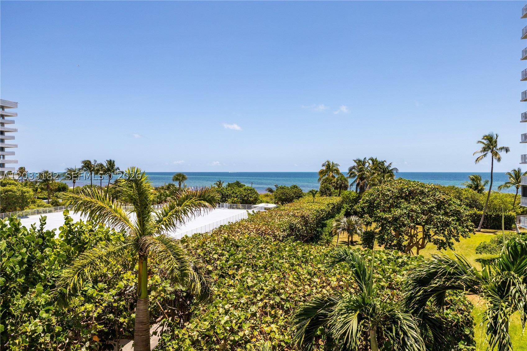 200 Ocean Ln Dr #409 Key Biscayne, FL 33149