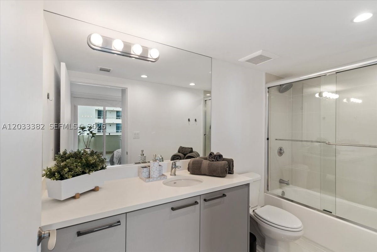image One Bay Harbor26
