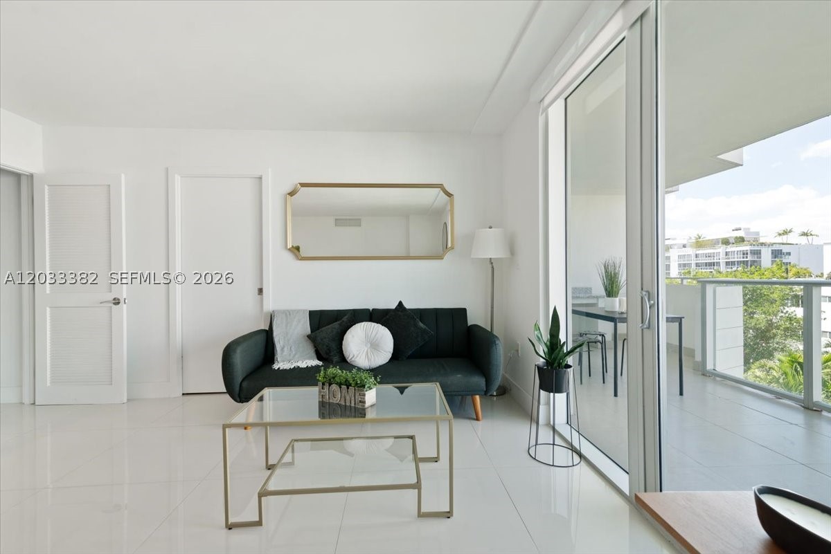 image One Bay Harbor36