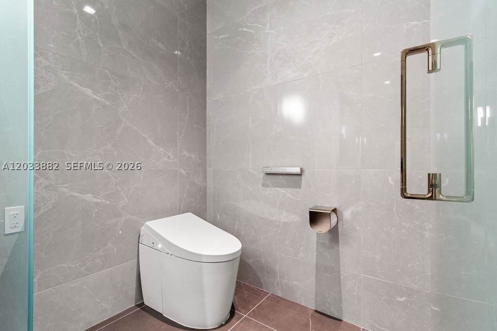 1116 N Ocean Blvd #1205 Pompano Beach, FL 33062