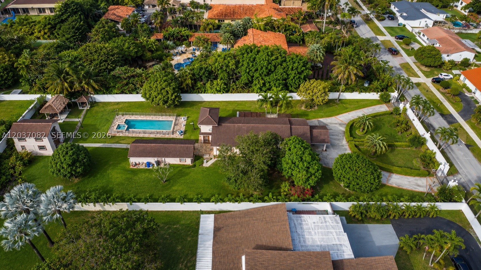 300 SW 123rd Ave Miami, FL 33184