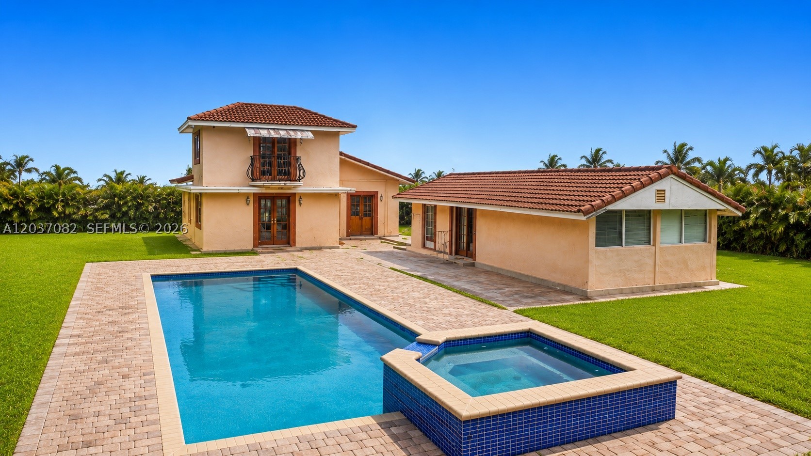 300 SW 123rd Ave Miami, FL 33184