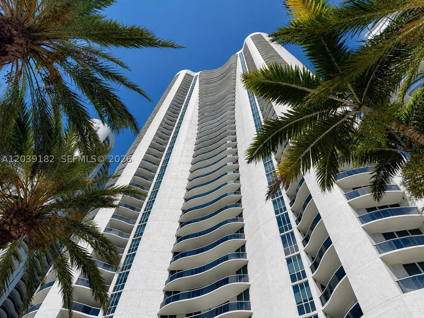 15811 Collins Ave #701 Sunny Isles Beach, FL 33160