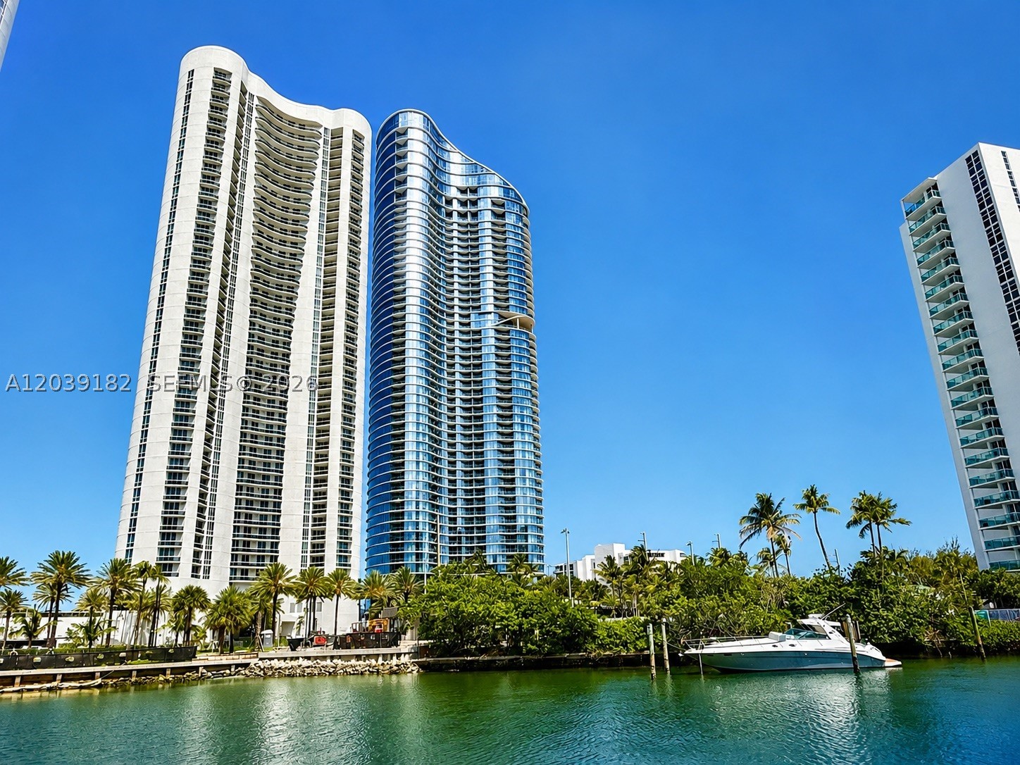 15811 Collins Ave #701 Sunny Isles Beach, FL 33160