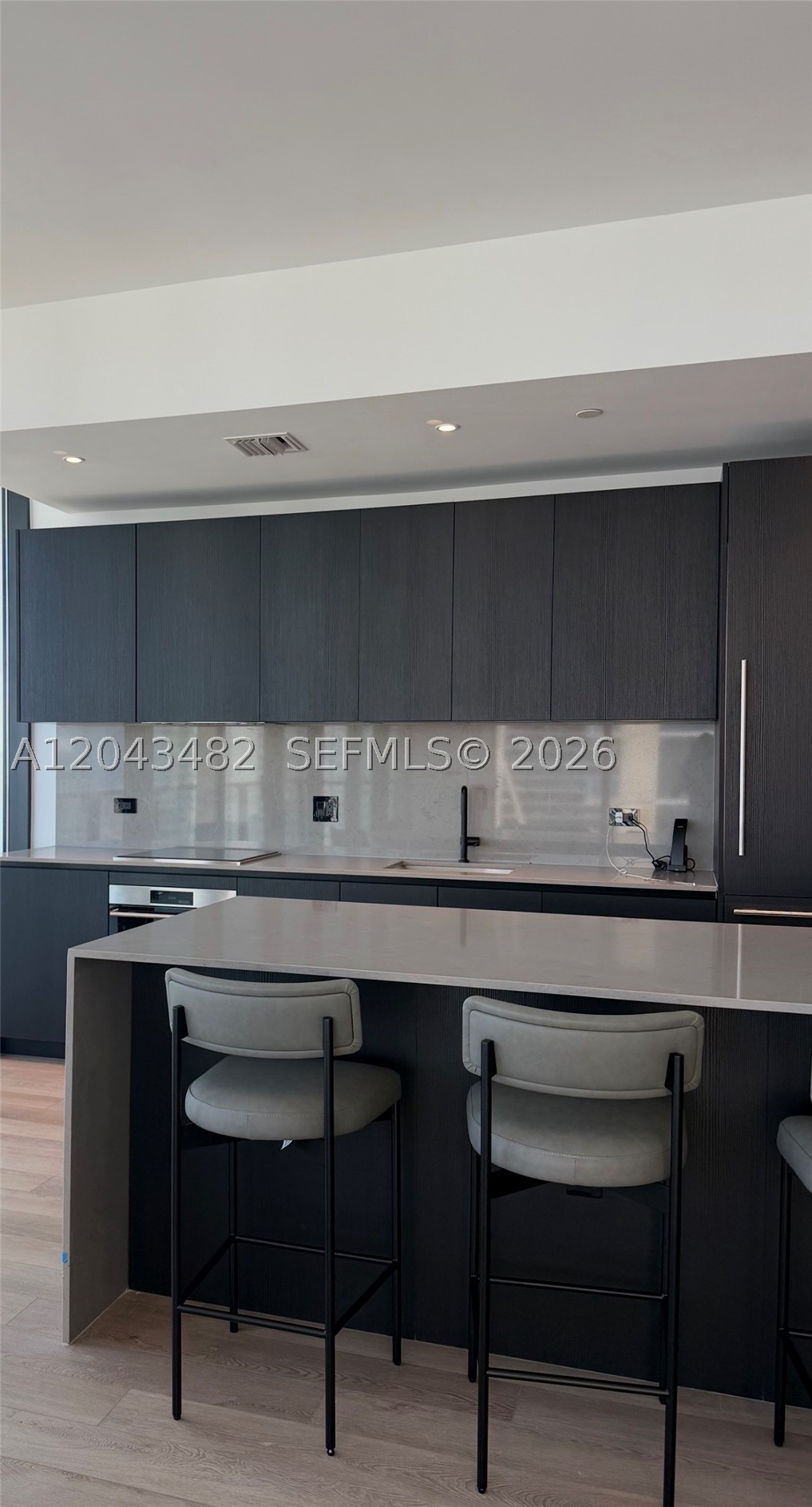 20 NE 11th St #4902 Miami, FL 33132