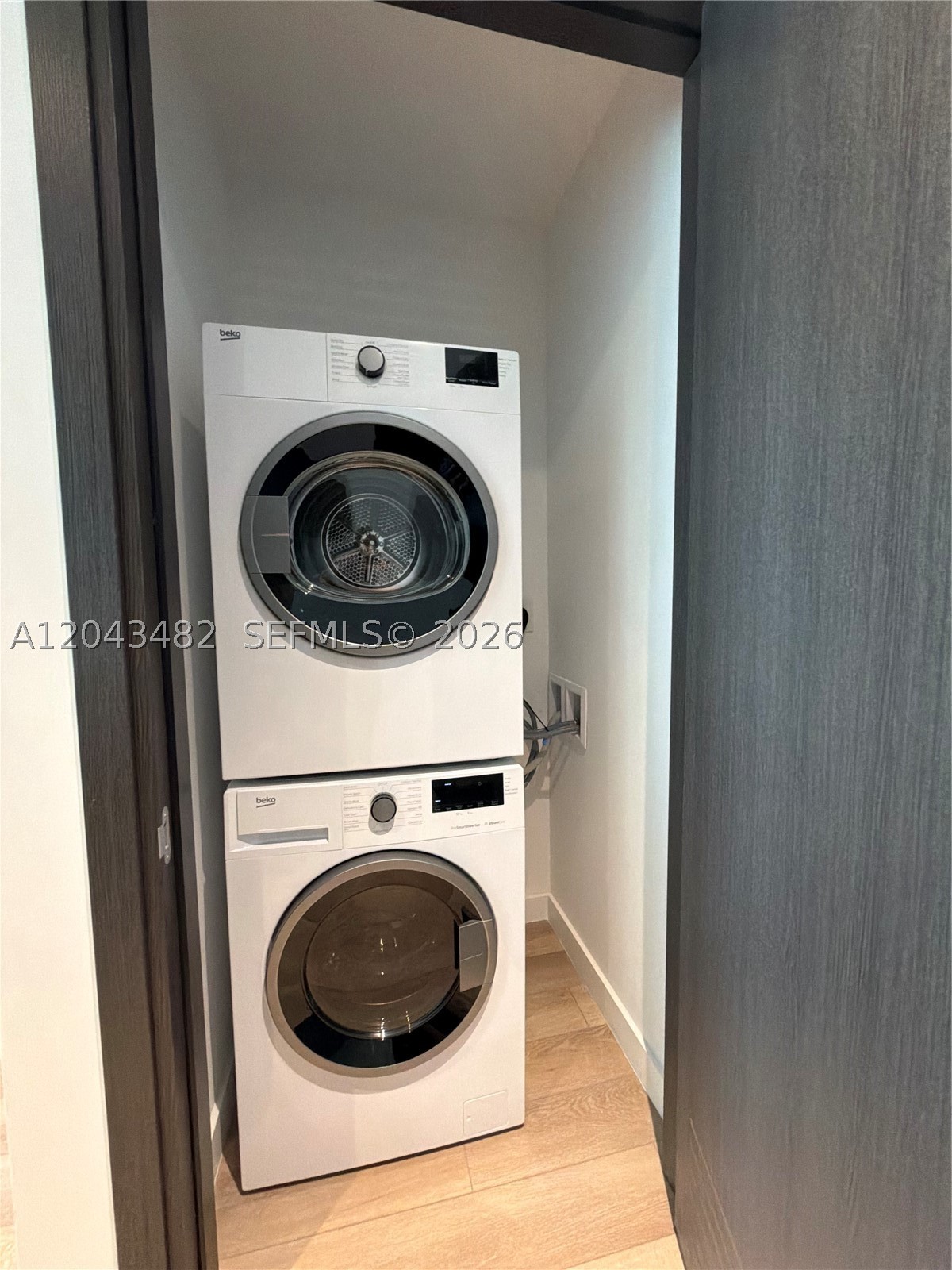 20 NE 11th St #4902 Miami, FL 33132