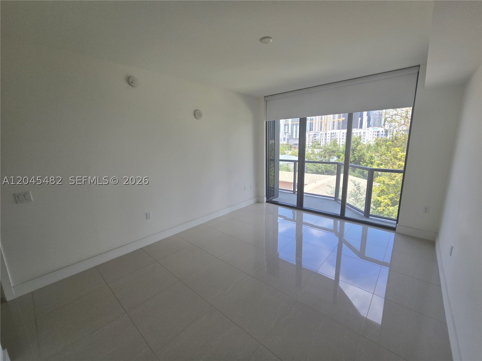 image Cassa Brickell11